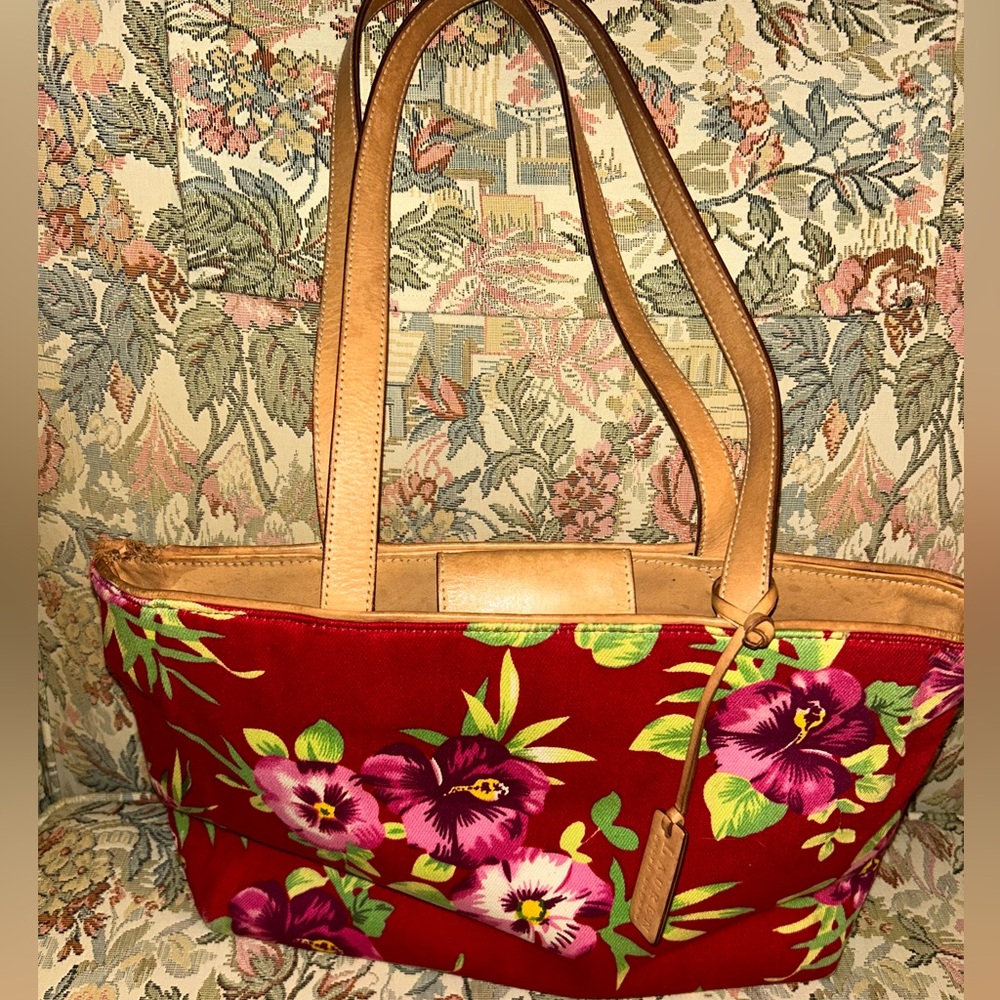 Gorgeous Ralph Lauren Floral Bag